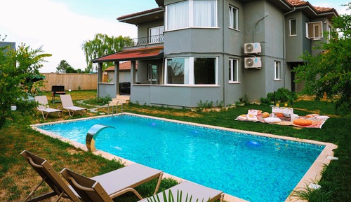 Villa familiar