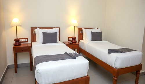 Habitación clásica con 2 camas individuales