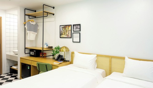 Habitación Deluxe con 1 cama doble o 2 individuales, vistas a la ciudad