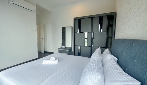 Apartamento Confort, 2 habitaciones, acceso a la piscina, vistas a la ciudad