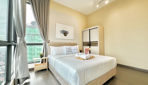 Apartamento de diseño, 3 habitaciones, vistas a la ciudad
