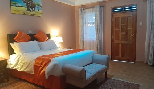 Habitación superior con 1 cama doble o 2 individuales
