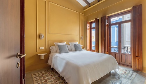 Habitación doble superior, 1 cama de matrimonio grande, baño privado
