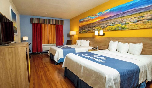 Habitación estándar, 2 camas de matrimonio, fumadores