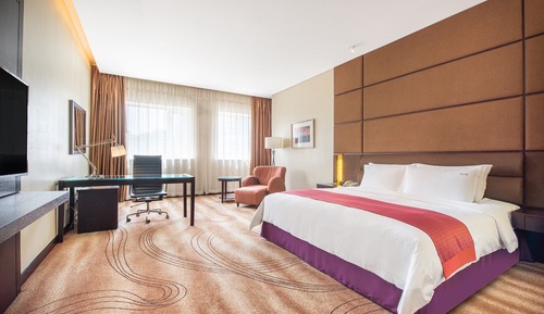 Habitación Premium, 1 cama de matrimonio grande, Acceso al salón del club