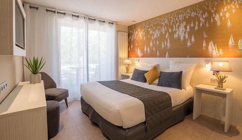 Suite junior, 1 cama de matrimonio, balcón