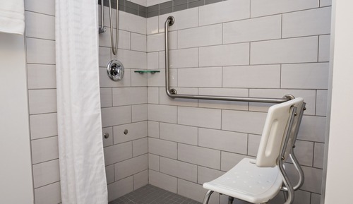 Habitación sénior, 1 cama de matrimonio, no fumadores, baño privado