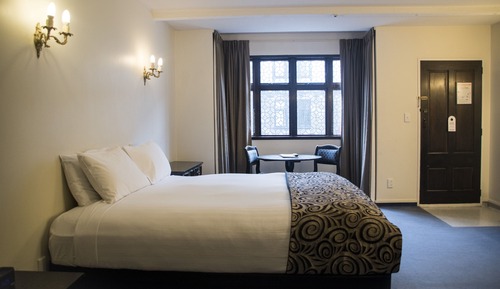 Estudio, 1 cama de matrimonio