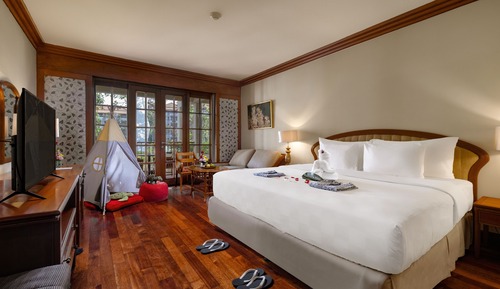 Classic Deluxe Twin Room