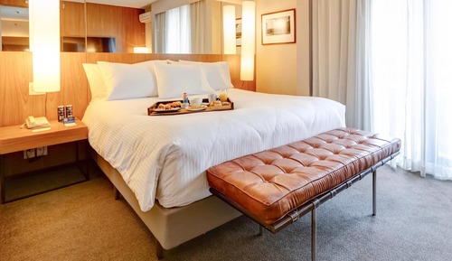 Suite Royal, 1 cama de matrimonio grande con sofá cama, vistas a la ciudad