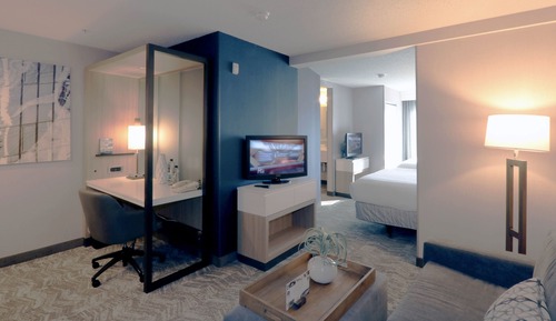 Suite, 1 cama de matrimonio grande con sofá cama, no fumadores (Hearing Accessible)