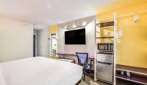 Habitación estándar, 1 cama de matrimonio grande, no fumadores