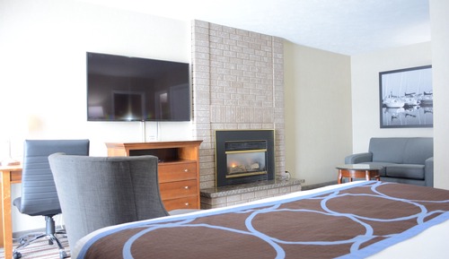 Suite Deluxe, 1 cama de matrimonio grande, no fumadores (Street View, Lower Floor)