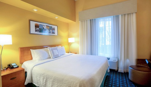 Habitación, 1 cama de matrimonio grande (Mobility/Hearing Access, Roll-In Shwr)