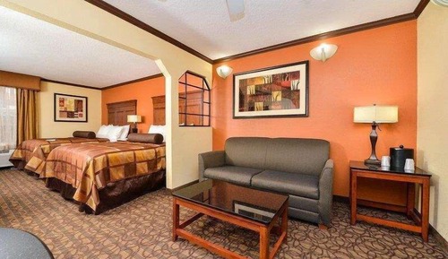 Suite, 2 camas de matrimonio, no fumadores, frigorífico y microondas (with Sofabed)