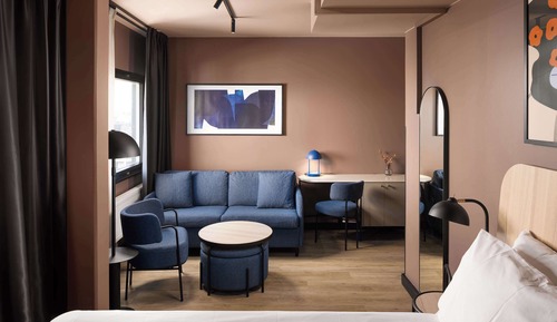 Habitación familiar (Four)
