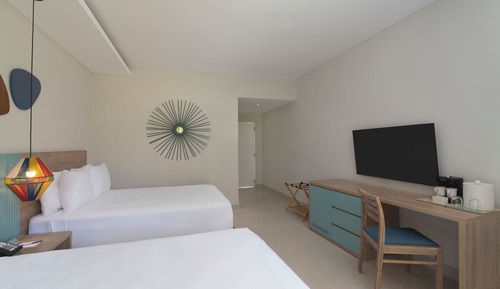 Habitación estándar, 2 camas dobles, vistas al jardín
