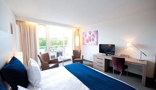 Habitación Deluxe con 2 camas individuales, balcón