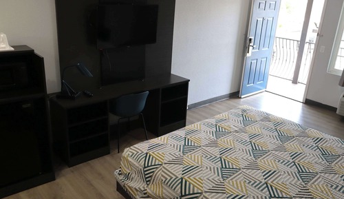 Habitación Deluxe, 1 cama de matrimonio grande, fumadores, frigorífico y microondas