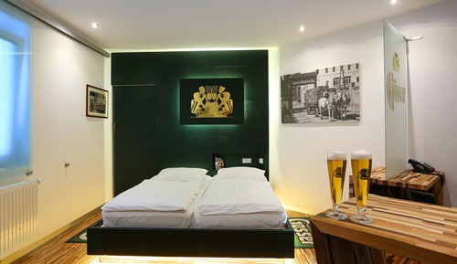 Suite Signature