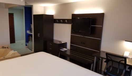 Habitación estándar, 1 cama de matrimonio grande, bañera de hidromasaje