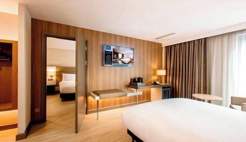 Habitación superior, 1 cama de matrimonio grande, no fumadores, vistas al canal