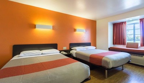 Habitación Deluxe, 2 camas de matrimonio, accesible para personas con discapacidad, no fumadores