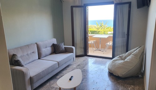 Apartamento familiar, vistas al mar