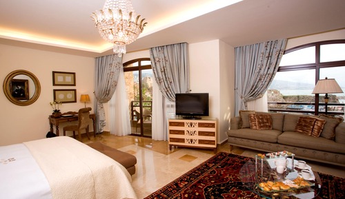 Suite junior ( Port View )