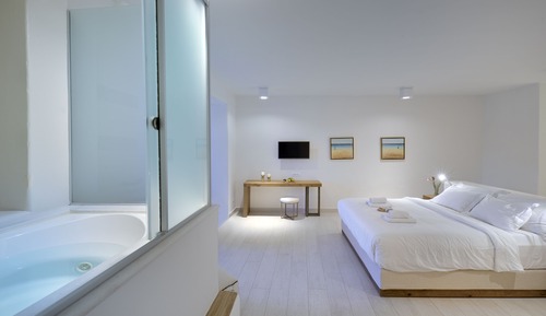 Coast Life Villa Suite, Three Bedrooms