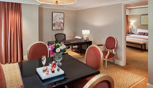 Suite, 1 habitación, vistas a la ciudad (Ambassador Suite)