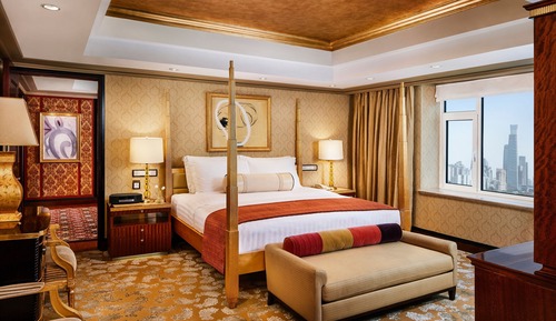 Suite presidencial, 1 cama de matrimonio grande, vistas a la ciudad