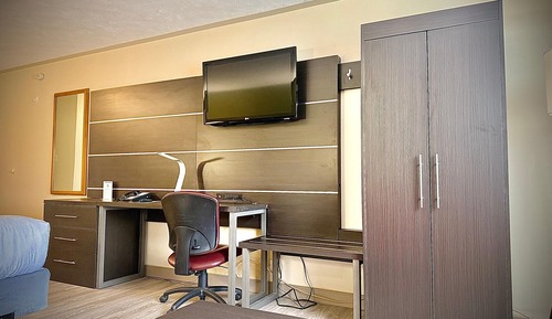 Habitación estándar, 1 cama de matrimonio grande con sofá cama, no fumadores (with Sofabed)