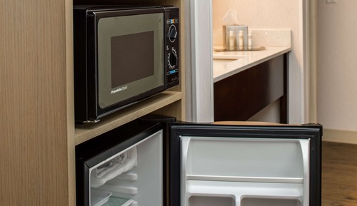 Habitación, varias camas, accesible para personas con discapacidad (2 Queen Beds and Sofa Bed)