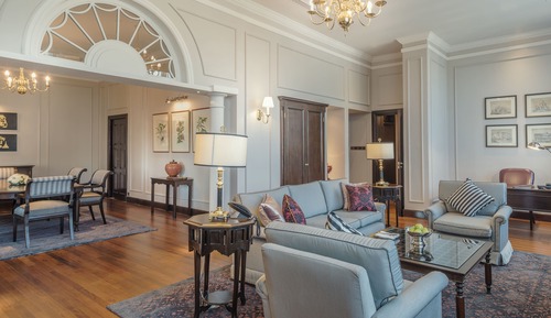 Suite (The Strand)