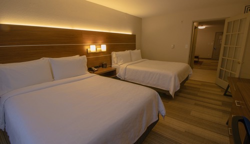 Suite, 2 camas de matrimonio, no fumadores
