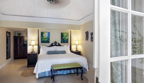 Habitación, varias camas, vistas al mar