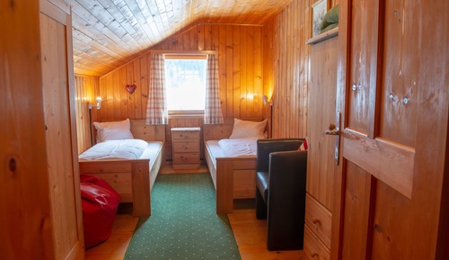 Apartamento clásico, sauna, en edificio anexo