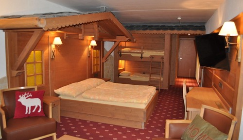 Habitación (Chalet Suisse)