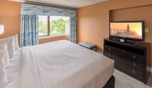 Suite estándar, 1 cama de matrimonio grande con sofá cama, vistas a la ciudad