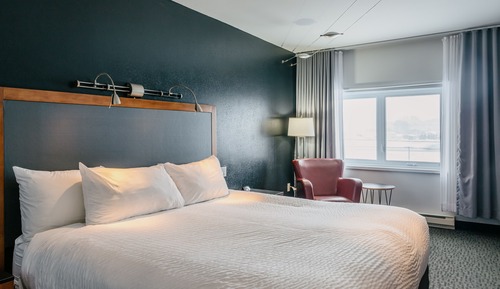 Habitación Confort, 1 cama de matrimonio grande, vistas a la ciudad