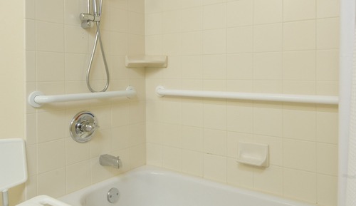 Habitación estándar, 1 cama de matrimonio, accesible para personas con discapacidad (Mobil Tub)
