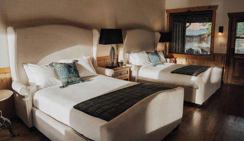 River Queen, 2 queen beds
