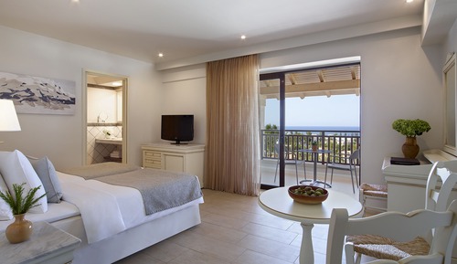 Deluxe Sea View Room