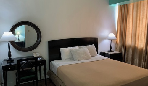 Habitación junior doble, 1 cama de matrimonio grande
