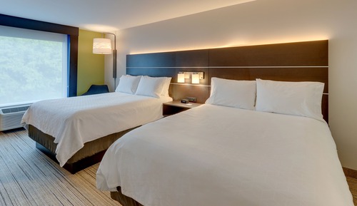 Habitación estándar, 2 camas de matrimonio (Communication Accessible)