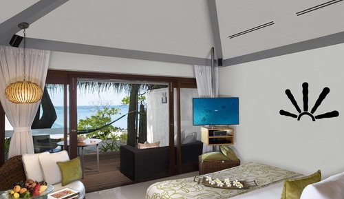 Villa superior, 1 cama de matrimonio grande, vistas al mar, frente a la playa (Charm)