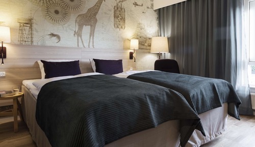 Habitación estándar con 1 cama doble o 2 individuales