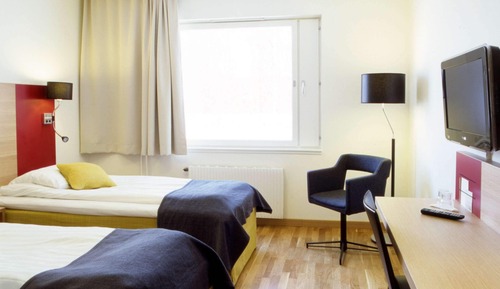 Habitación con 2 camas individuales