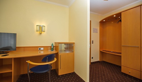 Habitación individual (im neuen Haus)